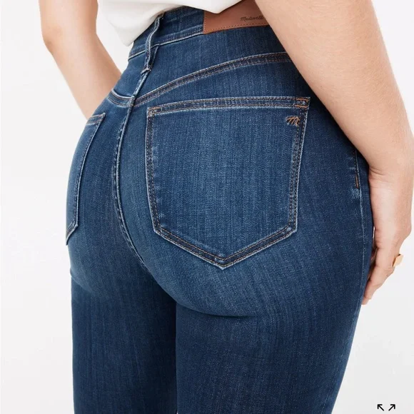 MADEWELL Petite Curvy High-Rise Skinny Jeans in Sussex Wash: TENCEL™ Denim | 30P - Picture 2 of 7